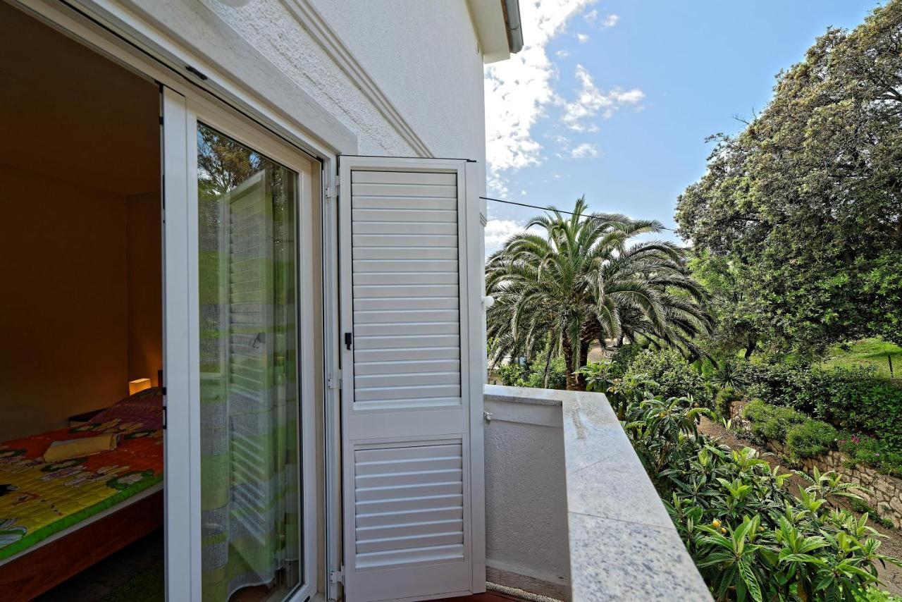 App&Rooms Anica Kampor Exterior foto