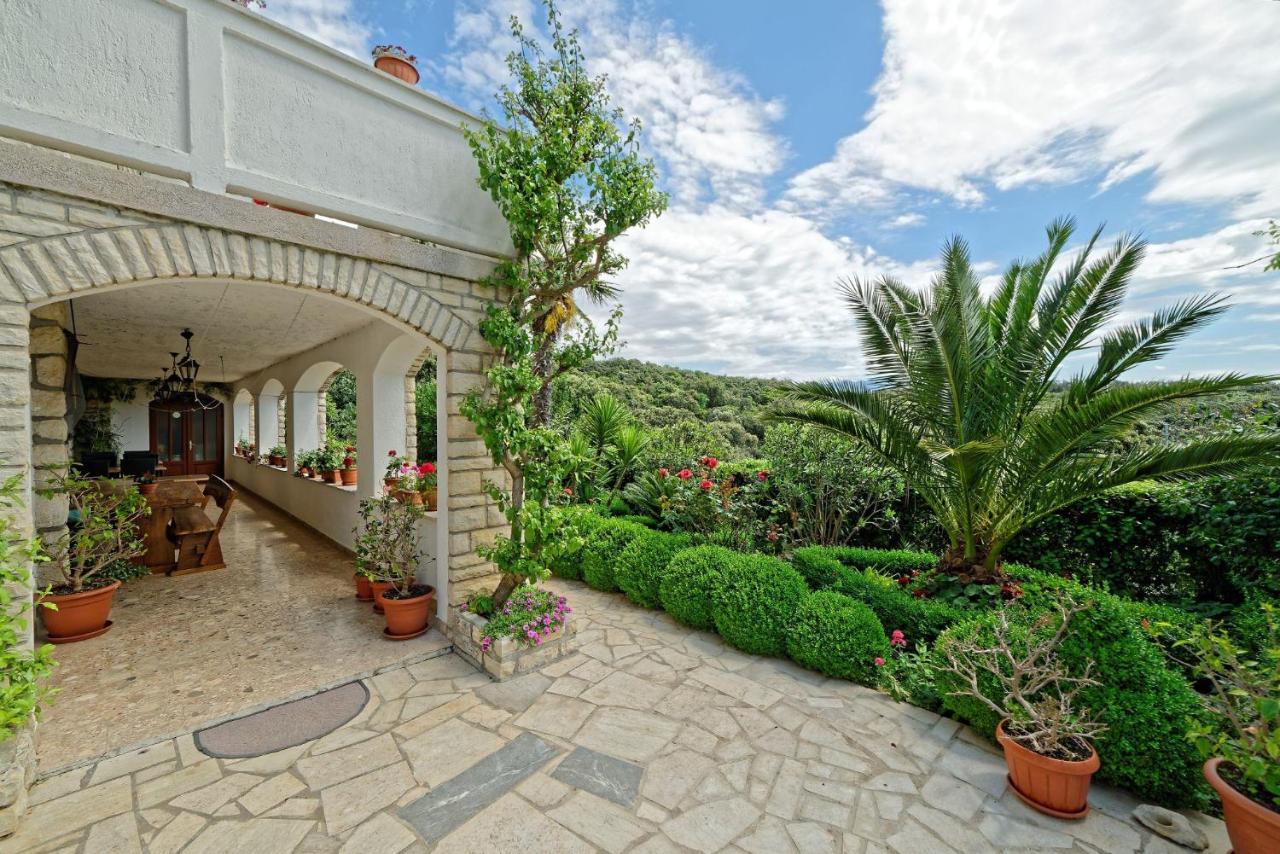 App&Rooms Anica Kampor Exterior foto